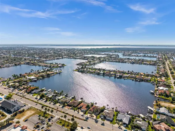 Cape Coral, FL 33914,626 CAPE CORAL Pkwy W