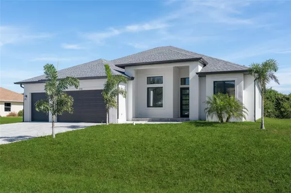 210 TOURNAMENT RD, Rotonda West, FL 33947