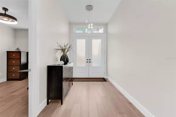 Port Charlotte, FL 33981,8086 CLYDE CIR