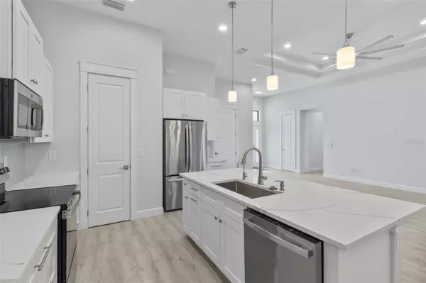 North Port, FL 34286,2098 MANHEIM AVE