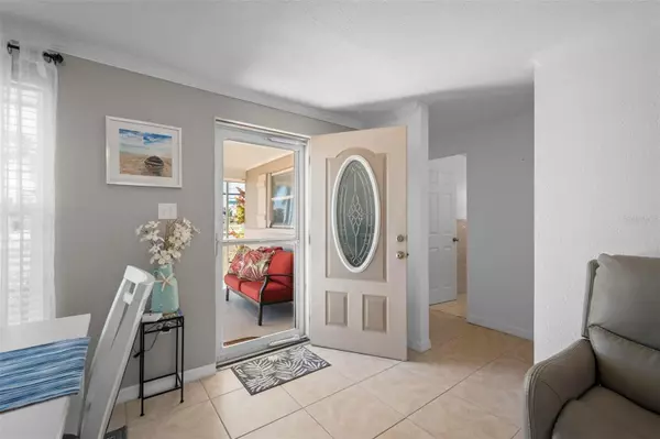 Port Charlotte, FL 33952,21194 EDGEWATER DR