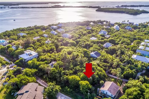 9436 RUM RUNNER RD, Placida, FL 33946