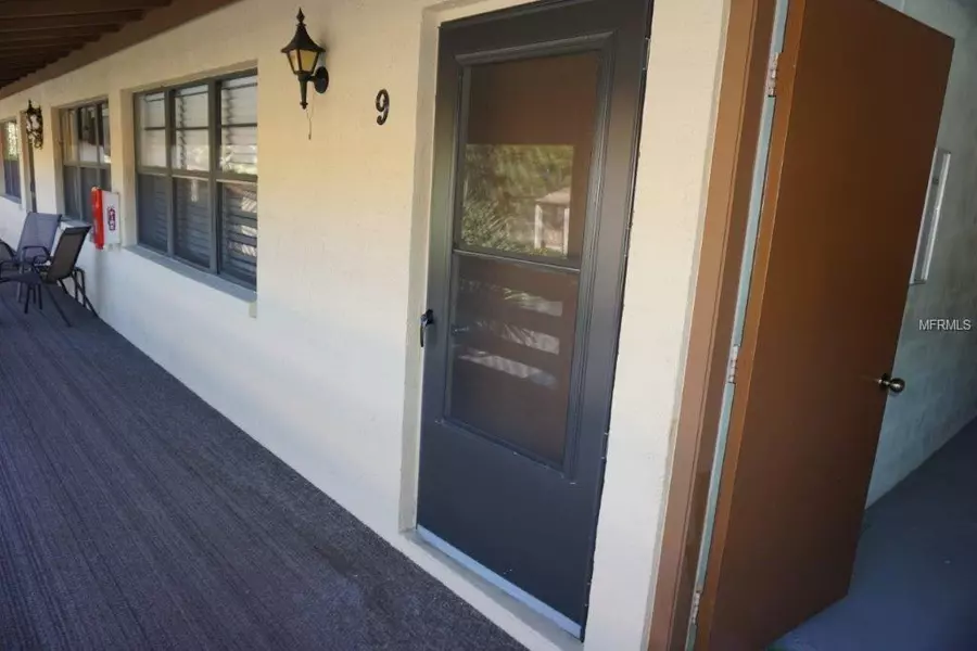 26 QUAILS RUN BLVD #9, Englewood, FL 34223