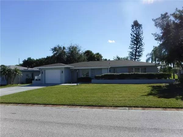 16 GOLFVIEW CT, Rotonda West, FL 33947