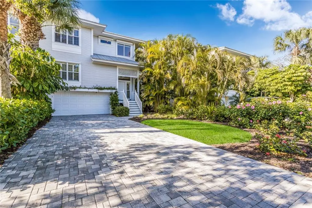 Boca Grande, FL 33921,808 SOUTH HARBOR DR