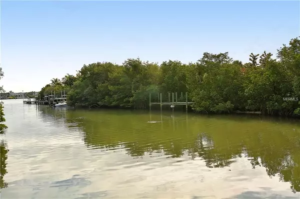 40 LEMON BAY LN, Placida, FL 33946