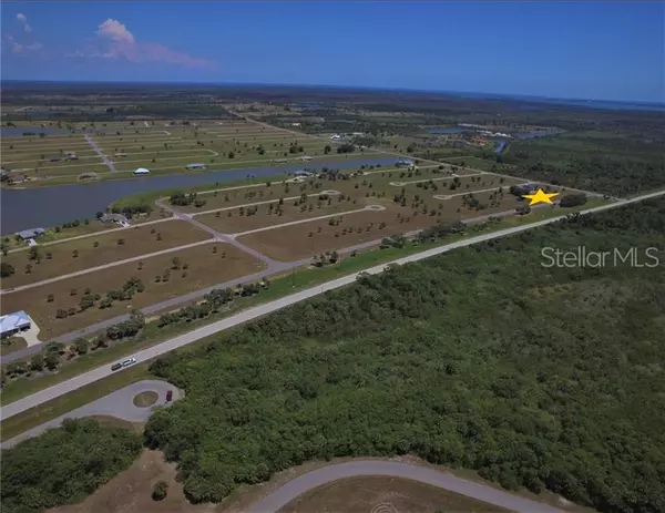 4 LARK DR, Placida, FL 33946