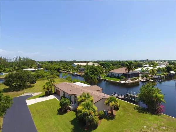 Punta Gorda, FL 33950,4190 PELICAN POINTE DR