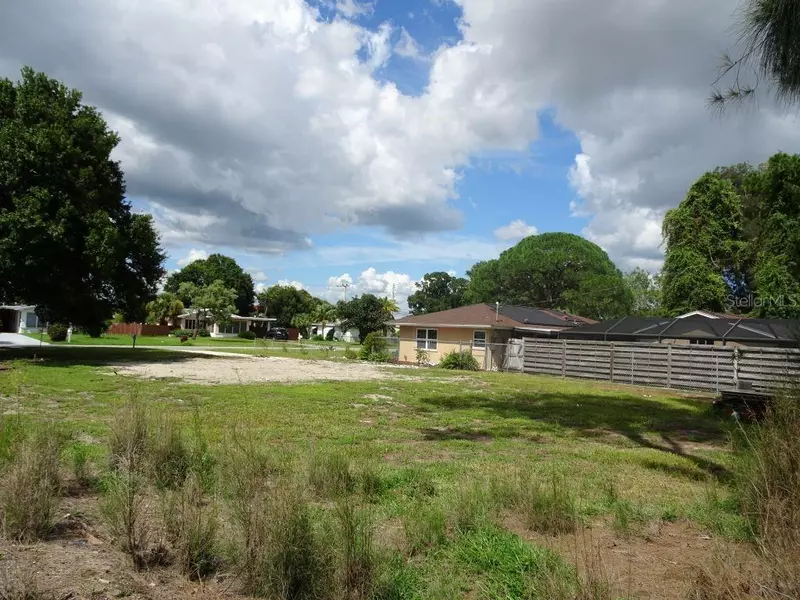 712 CYPRESS AVE, Venice, FL 34285