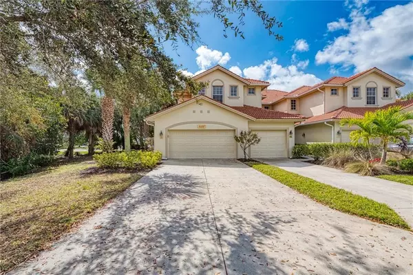 Port Charlotte, FL 33953,4600 CLUB DR #201