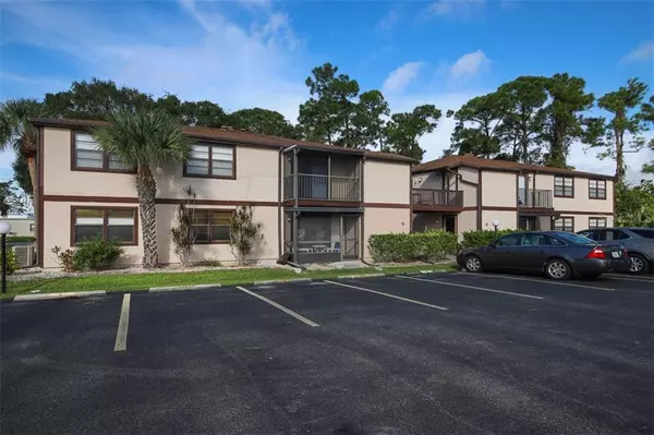 4022 BEAVER LN #400F, Port Charlotte, FL 33952