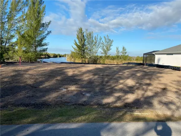 Port Charlotte, FL 33981,15280 LAKELAND CIR