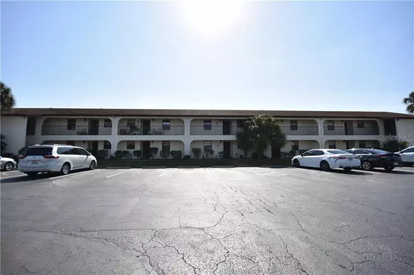 Rotonda West, FL 33947,87 BOUNDARY BLVD #11