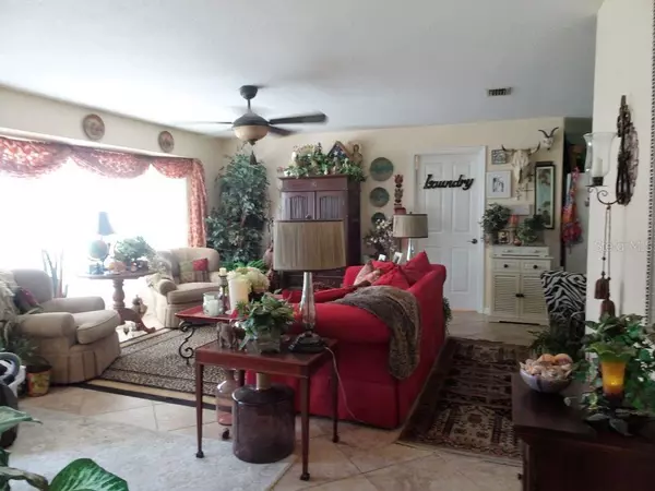 Rotonda West, FL 33947,90 CADDY RD