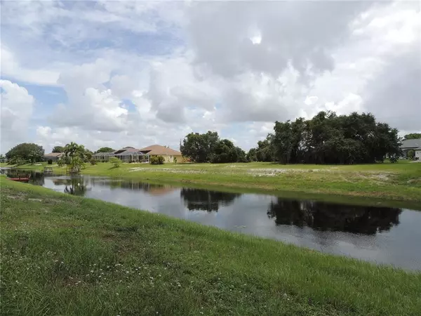 Rotonda West, FL 33947,226 LONG MEADOW LN