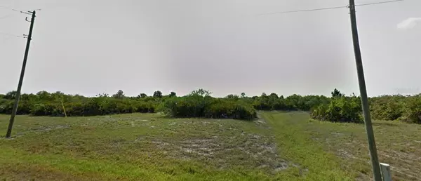 Rotonda West, FL 33947,376 BAYTREE DR