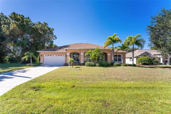 168 FAIRWAY RD, Rotonda West, FL 33947