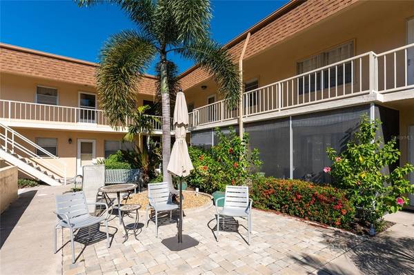 210 PARK BLVD N #124,  Venice,  FL 34285