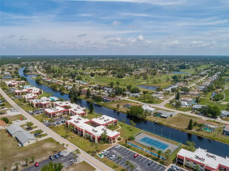 88 BOUNDARY BLVD #142, Rotonda West, FL 33947