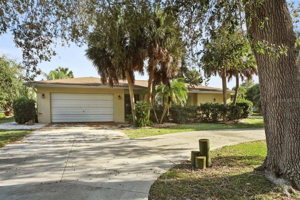 Placida, FL 33946,500 GREEN DOLPHIN DR S