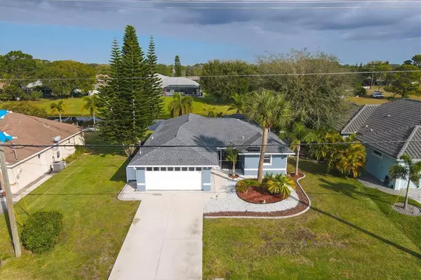 513 ROTONDA CIR, Rotonda West, FL 33947