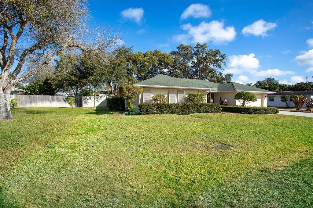 Englewood, FL 34223,1324 DE PRIE RD