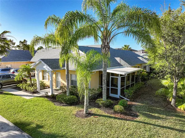 2104 HERON LAKE DR, Punta Gorda, FL 33983