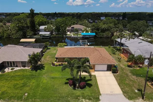 Port Charlotte, FL 33948,4518 WYNKOOP CIR