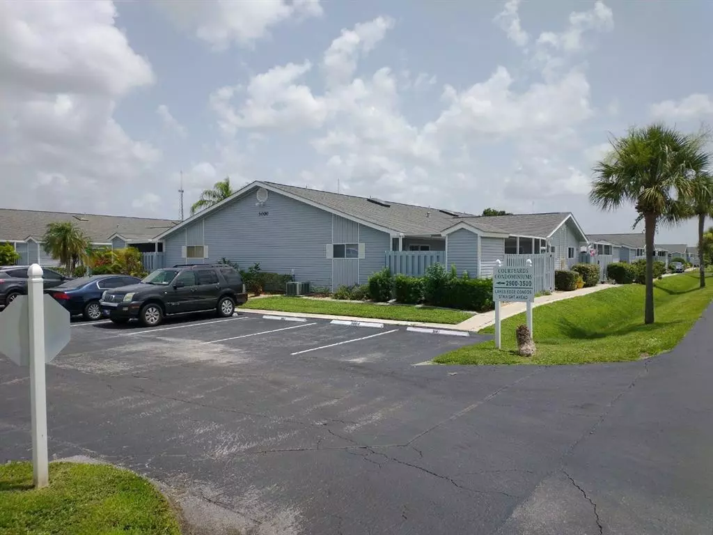 Port Charlotte, FL 33980,3300 LOVELAND BLVD #3002