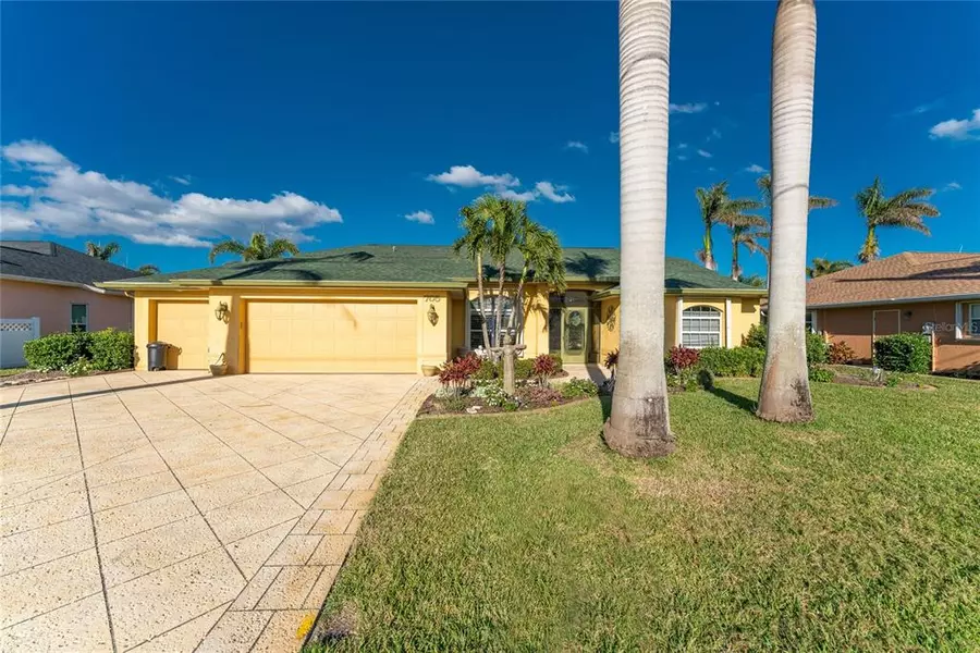 705 ROTONDA CIR, Rotonda West, FL 33947