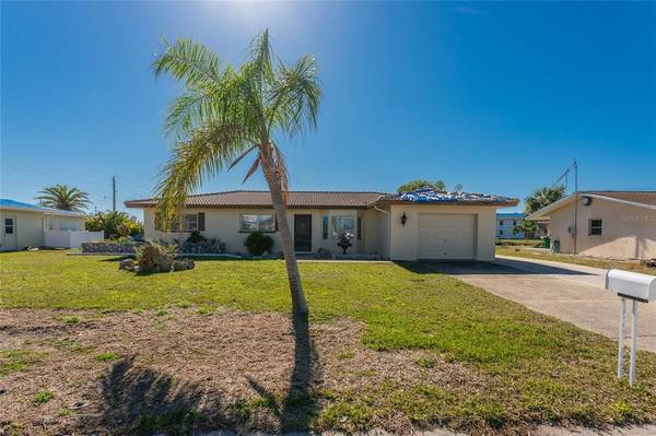 43 ROTONDA CIR, Rotonda West, FL 33947