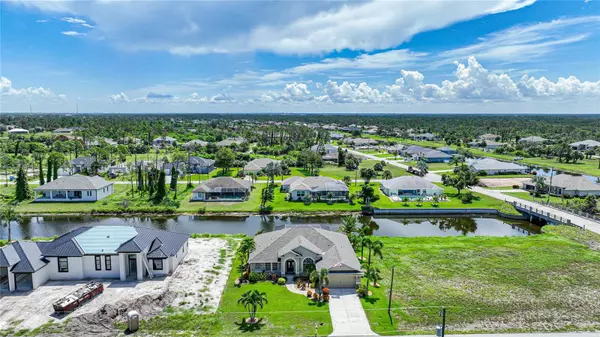 Rotonda West, FL 33947,290 W PINE VALLEY LN