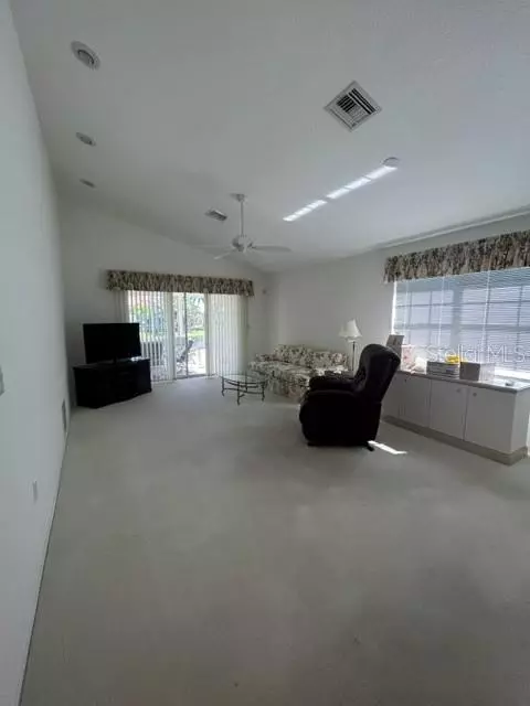 Venice, FL 34292,1210 CAPRI ISLES BLVD #37