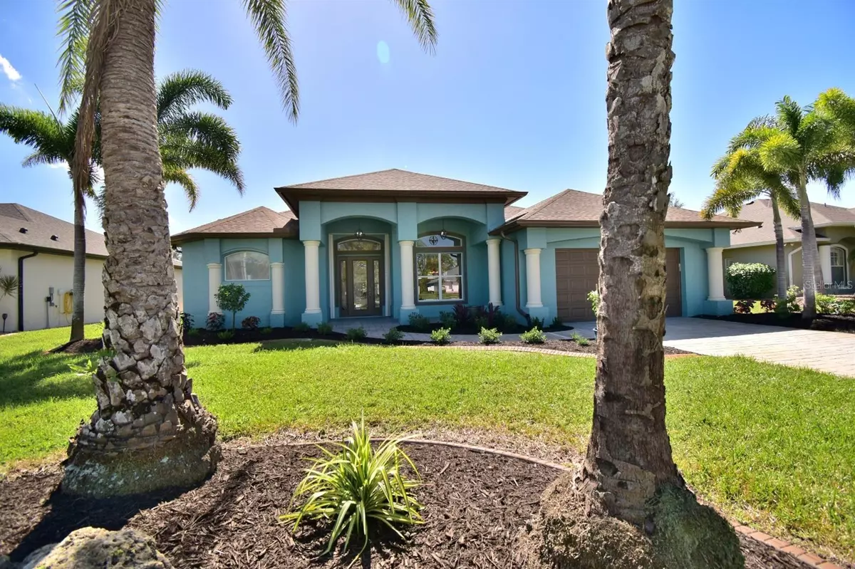 Rotonda West, FL 33947,256 ROTONDA BLVD E
