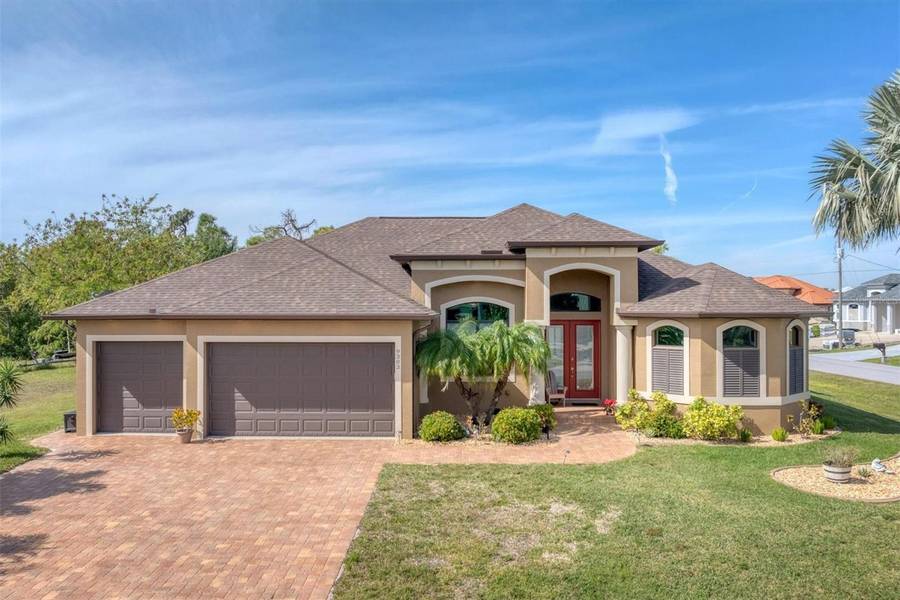 9303 MIGUE CIR, Port Charlotte, FL 33981