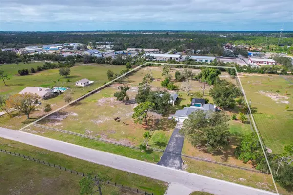 Englewood, FL 34223,585 PALOMINO TRL