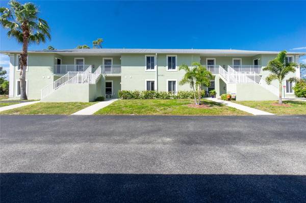 8050 MEMORY LN #203,  Rotonda West,  FL 33947