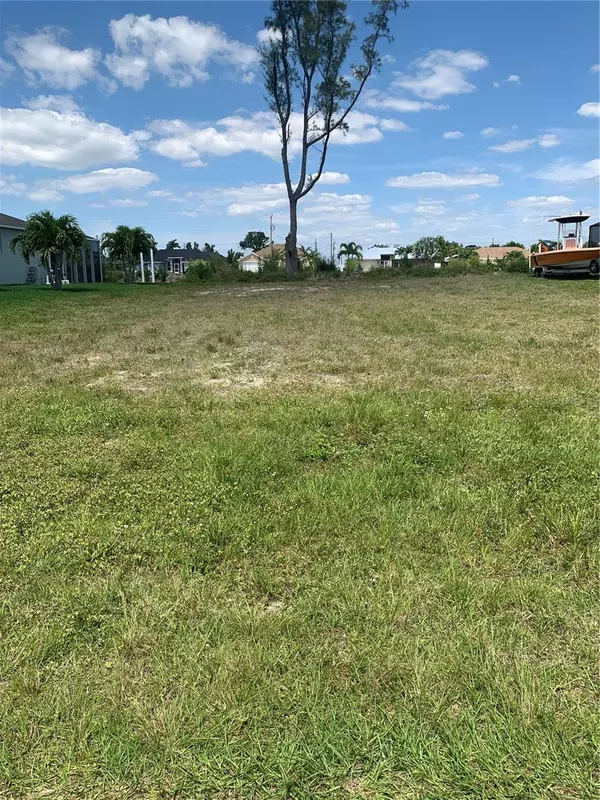 Cape Coral, FL 33914,1811 SW 29TH TER