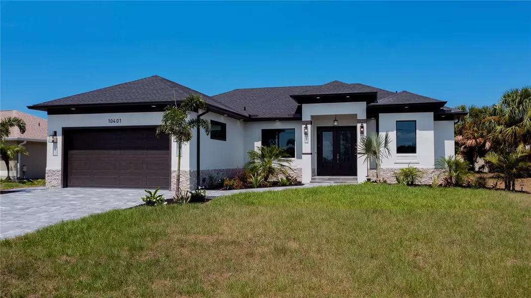 10401 SUNDAY DR, Port Charlotte, FL 33981