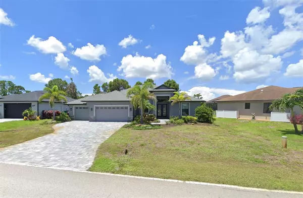 734 ROTONDA CIR, Rotonda West, FL 33947