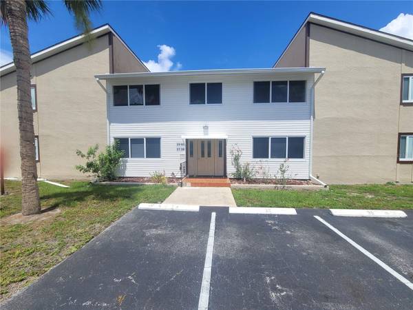 22481 WESTCHESTER BLVD #B40, Punta Gorda, FL 33980