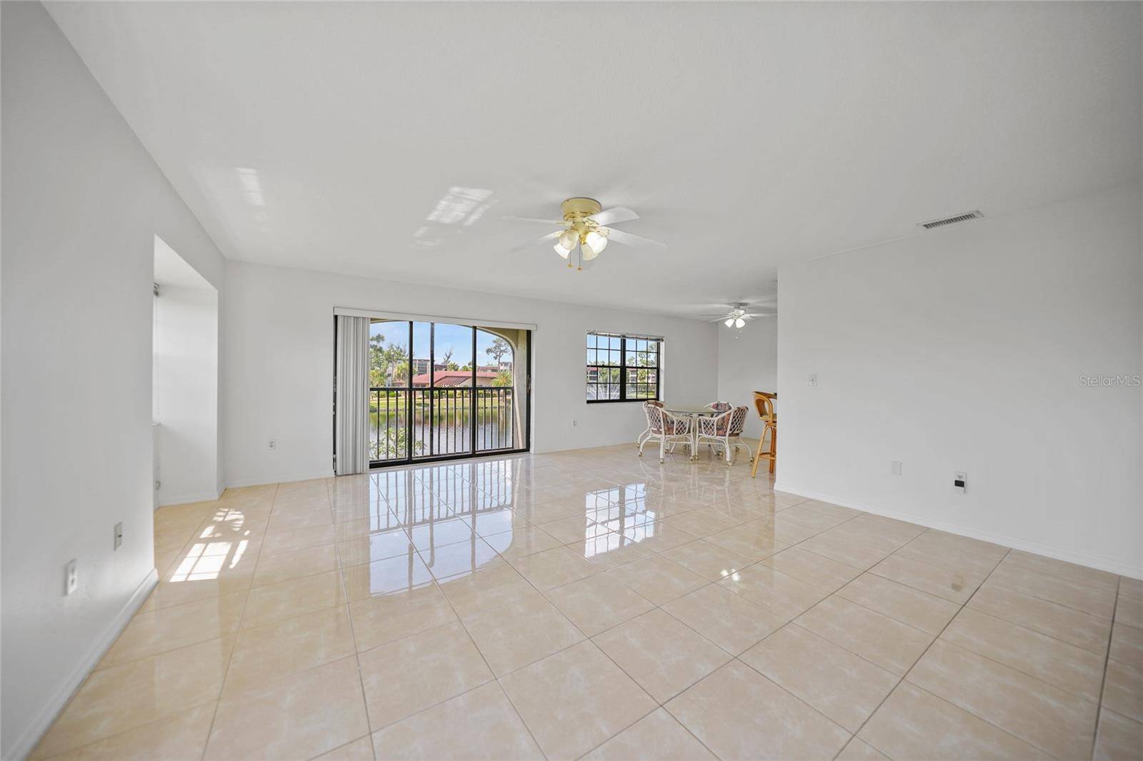 Punta Gorda, FL 33980,23465 HARBORVIEW RD #1021