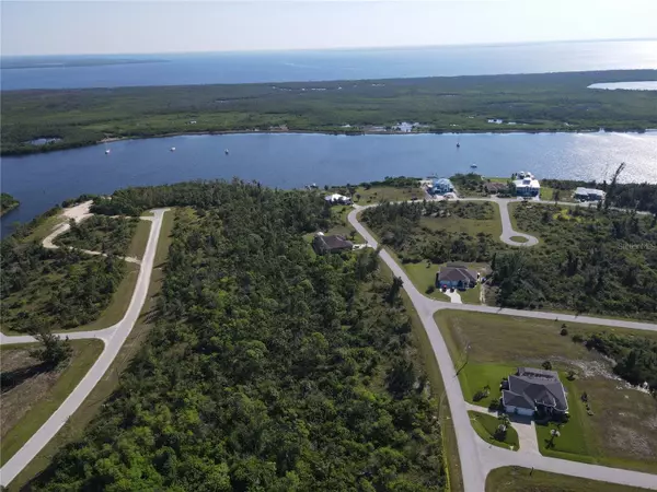 Port Charlotte, FL 33981,16042 LANKFORD CT