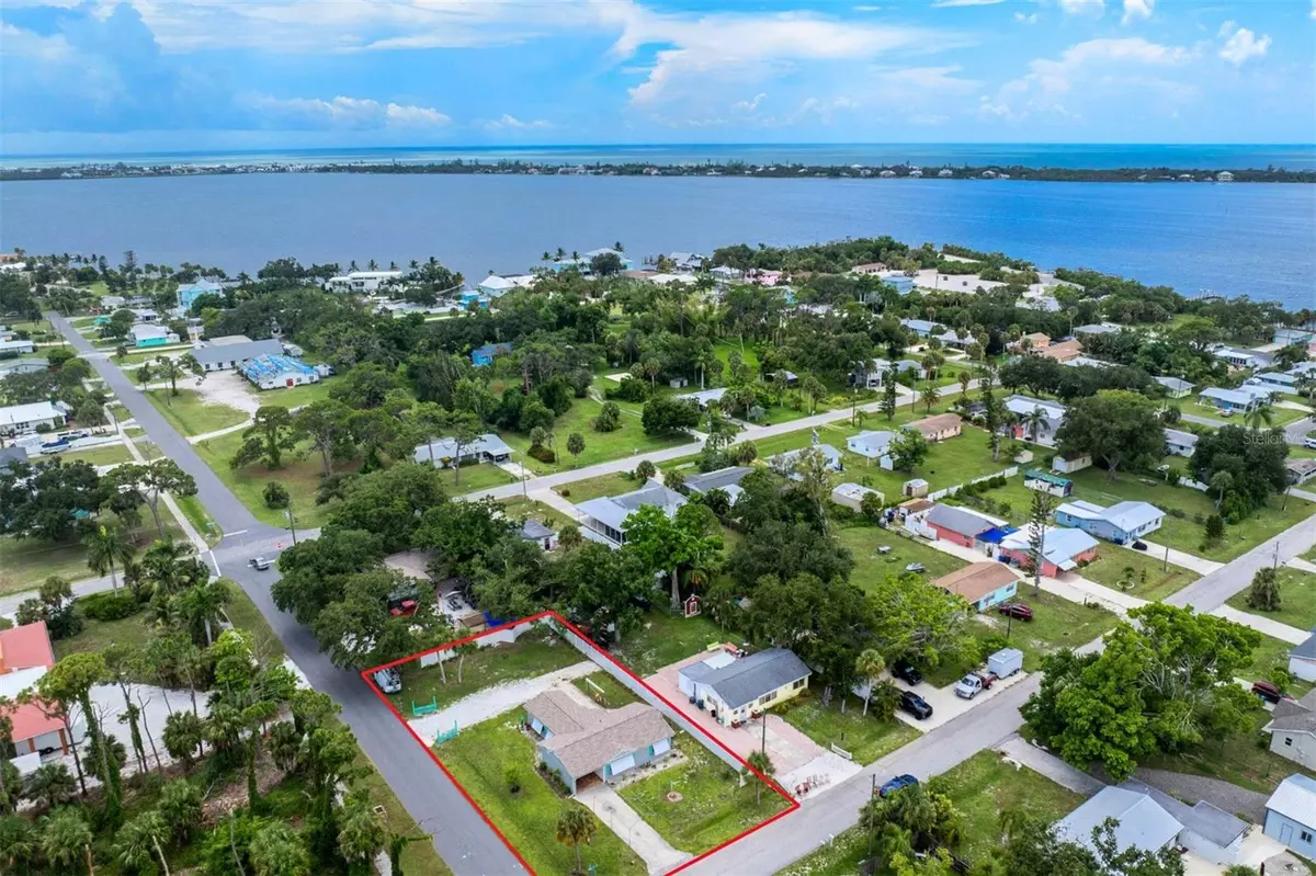 Englewood, FL 34223,301 W FRAY ST