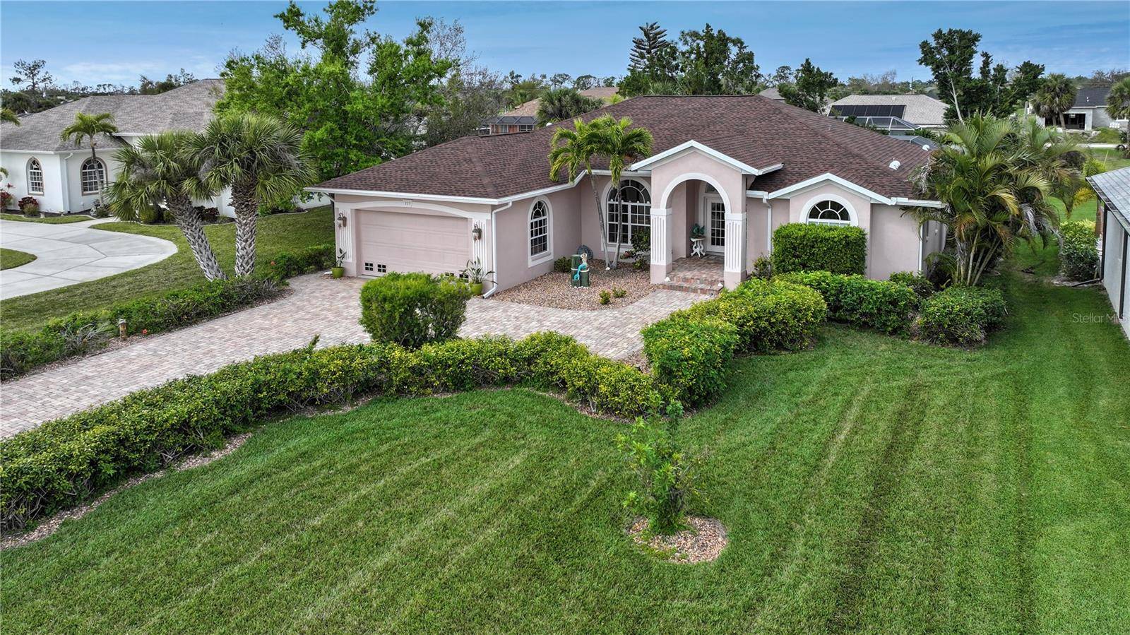Rotonda West, FL 33947,229 ROTONDA BLVD E