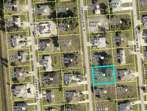 1121/1123 HAROLD AVE S, Lehigh Acres, FL 33973