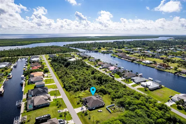 Port Charlotte, FL 33981,15507 AQUA CIR