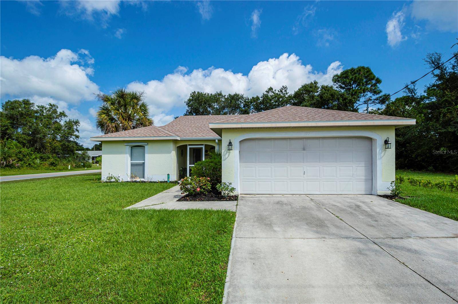 122 SWAN DR, Rotonda West, FL 33947