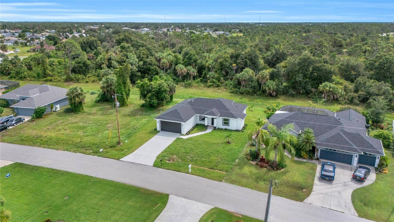 Rotonda West, FL 33947,161 MARINER LN