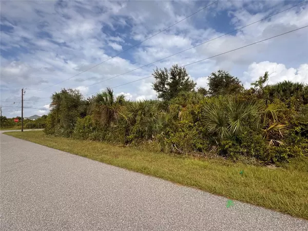 Port Charlotte, FL 33981,9453 GALAXIE CIR